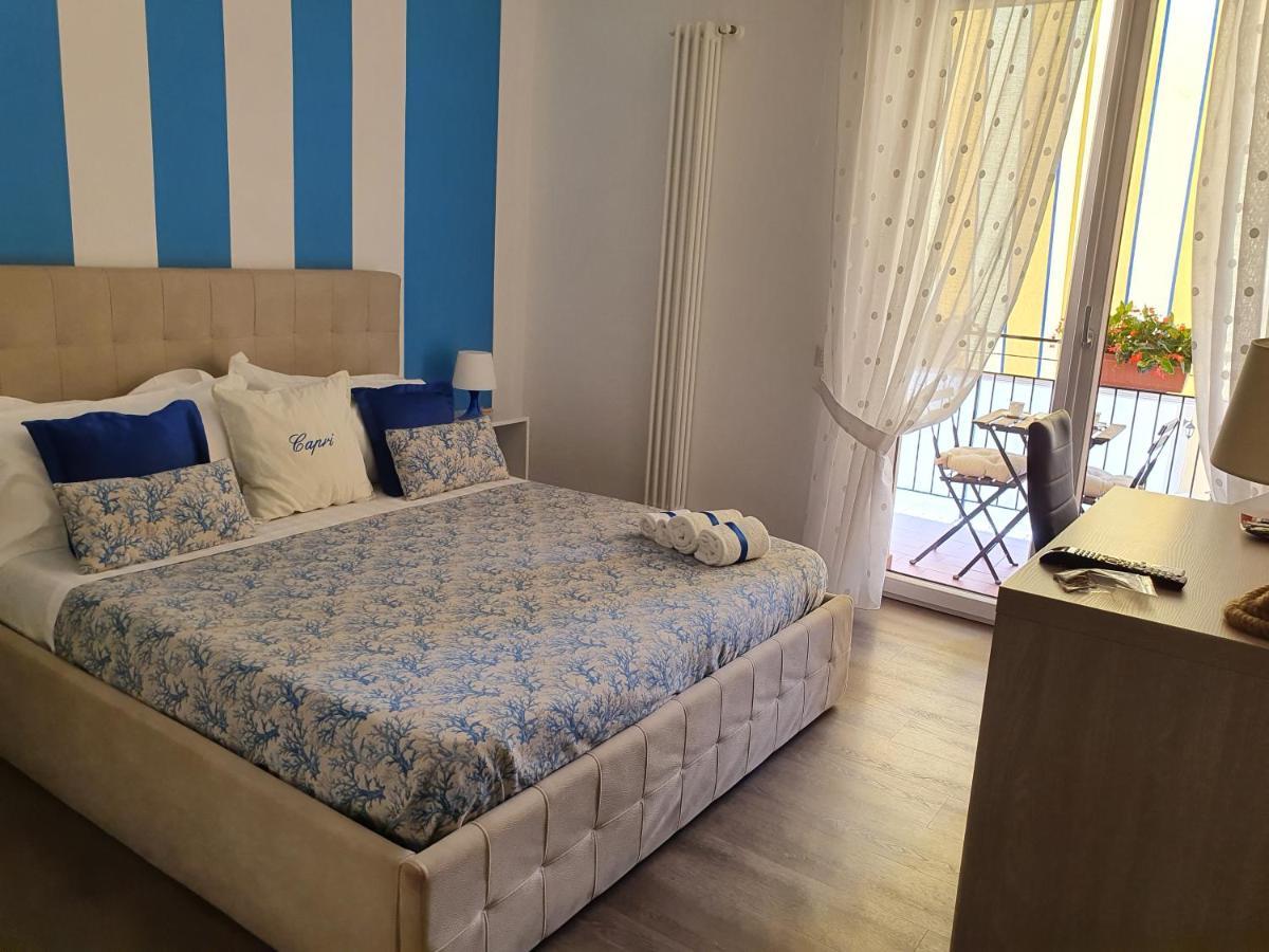 B&B Il Saraceno Sorrento Bagian luar foto