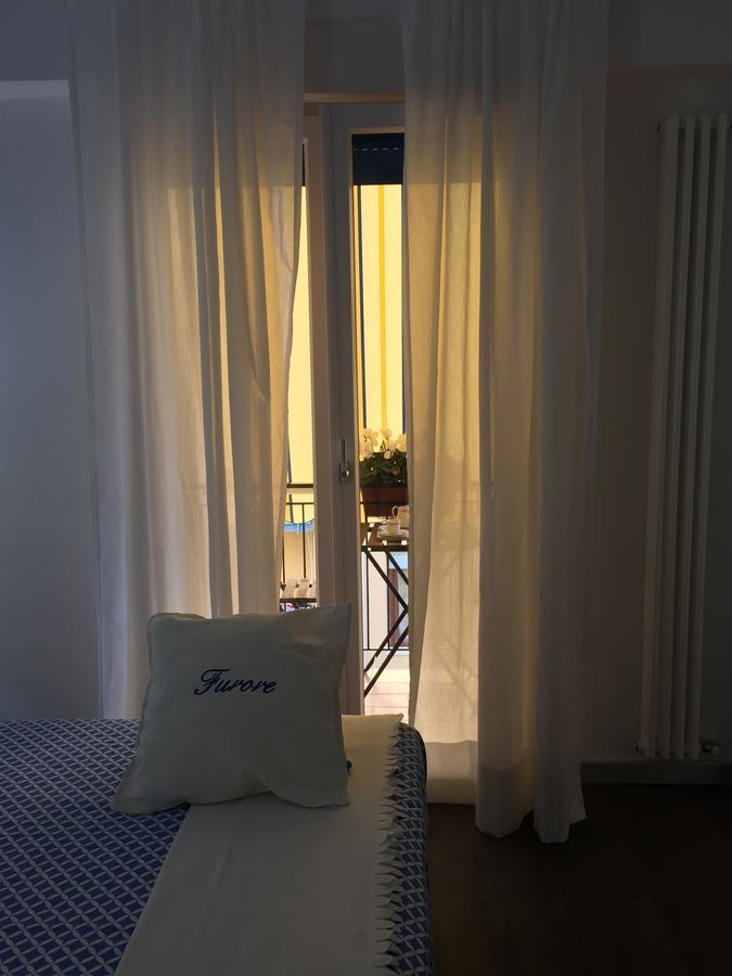 B&B Il Saraceno Sorrento Bagian luar foto